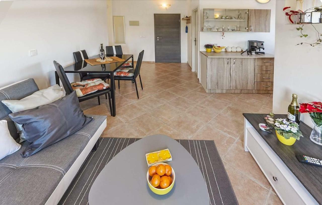 Apartment Lavander 01 Πούλα Εξωτερικό φωτογραφία