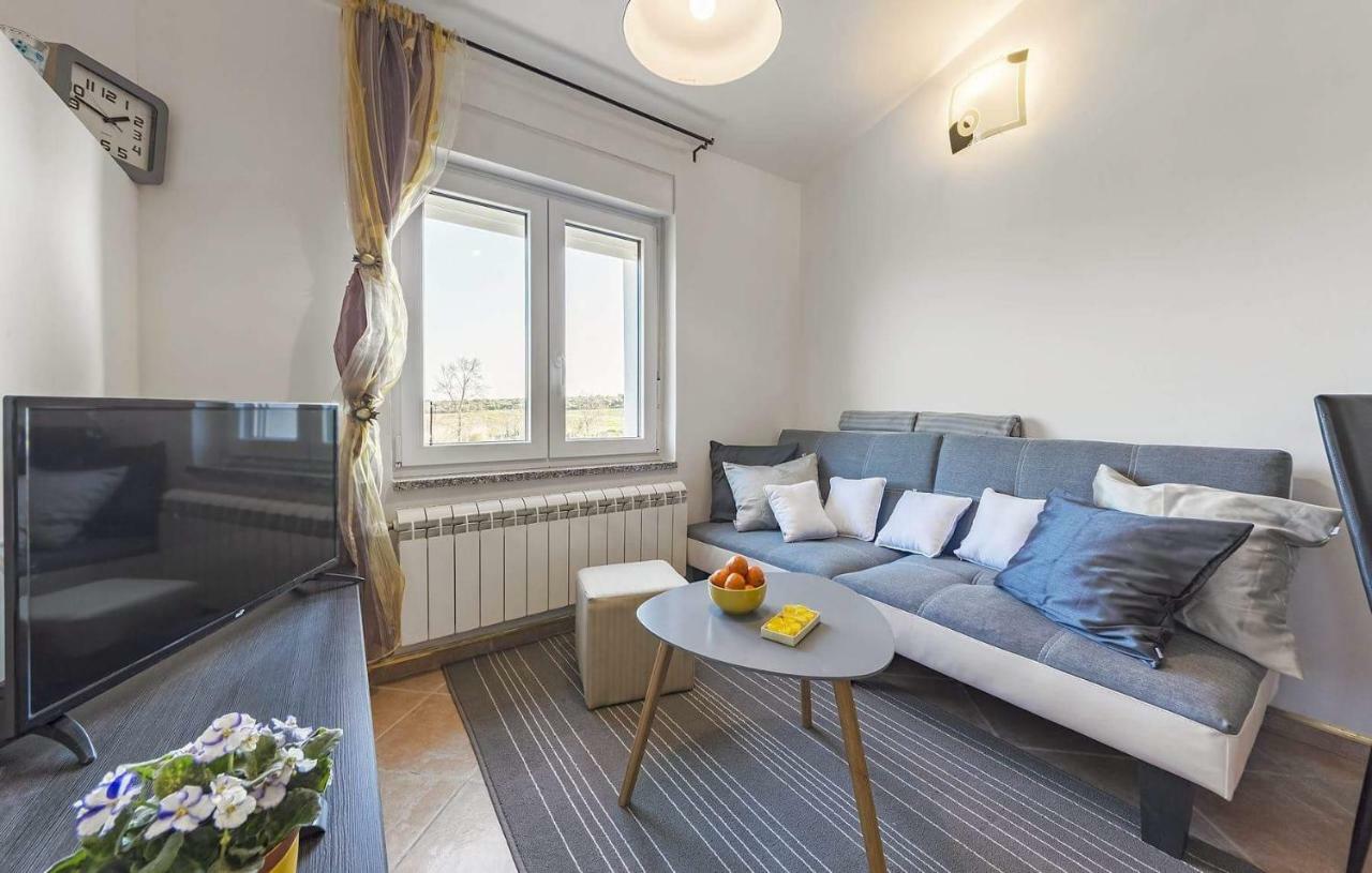 Apartment Lavander 01 Πούλα Εξωτερικό φωτογραφία