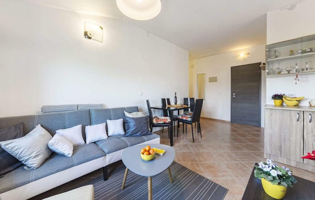 Apartment Lavander 01 Πούλα Εξωτερικό φωτογραφία