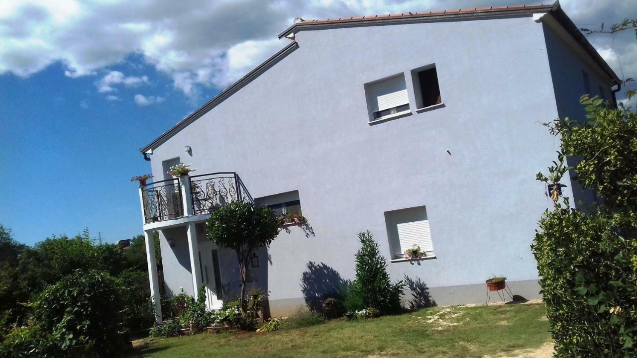 Apartment Lavander 01 Πούλα Εξωτερικό φωτογραφία